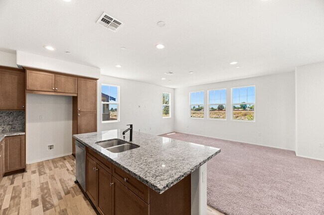 Building Photo - 12162 Diamond Dust Dr