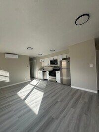 Building Photo - Live in Style at Bellagio East Living I: Convenient and Vibrant Community in Indianapolis
