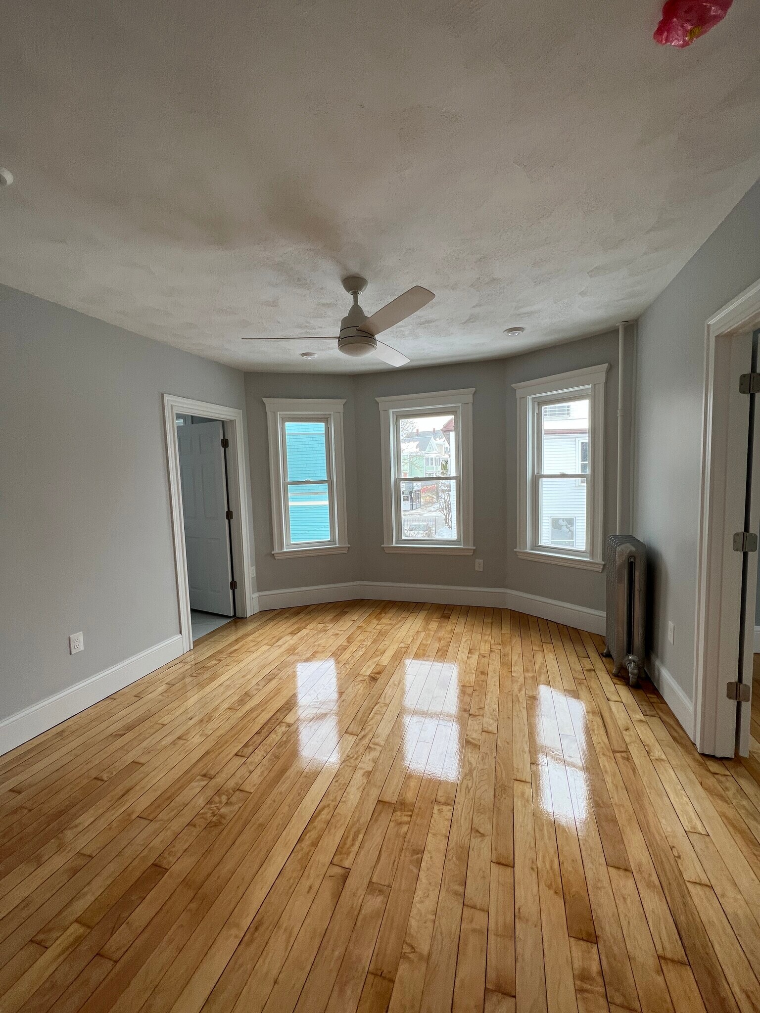 Building Photo - 11 Burnham St