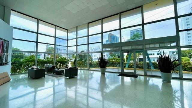 Building Photo - 6484 Indian Creek Dr