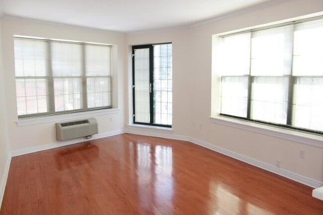 Primary Photo - 7 Prospect St