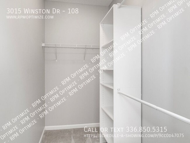 Building Photo - 3015 Winston Dr