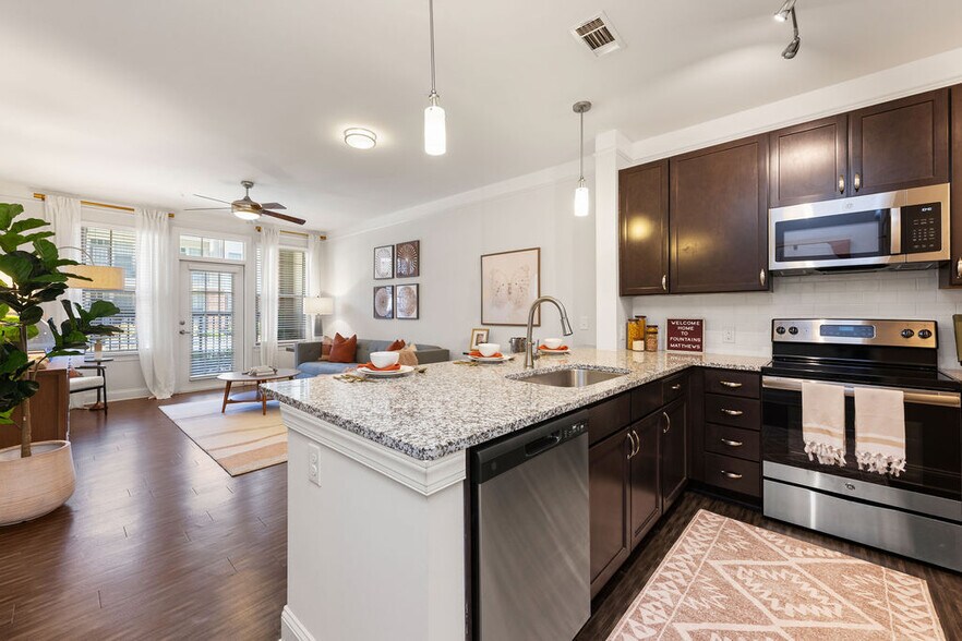 Fountains Matthews apartments — community photo - Fountains Matthews