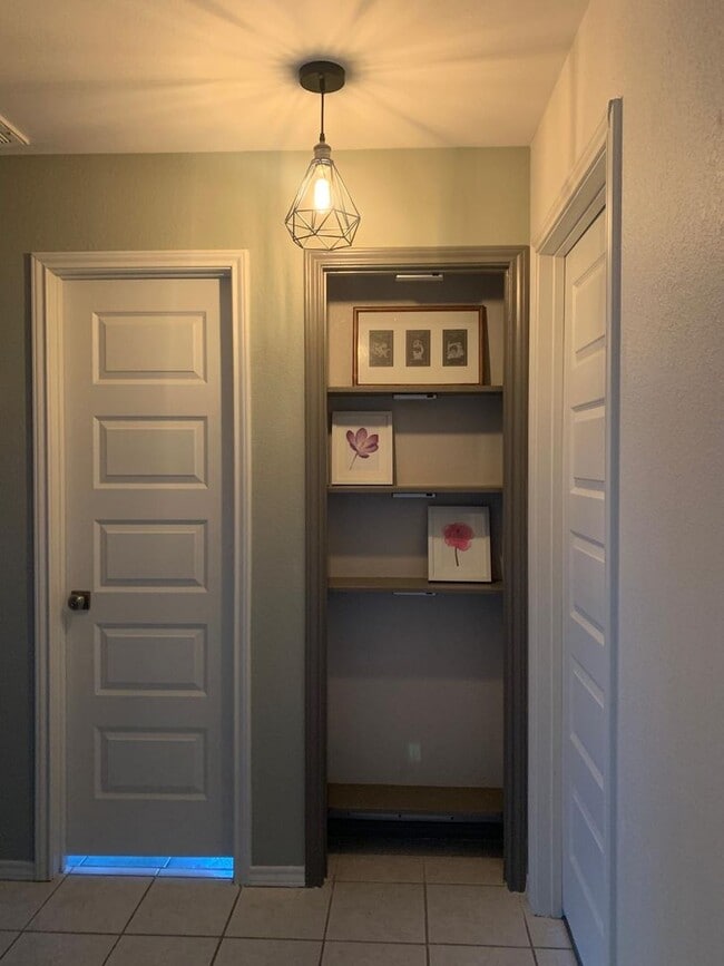 Building Photo - Cozy McAllen Home with Big Yard