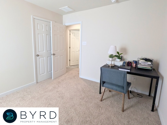 Building Photo - 11348 Benton Pointe Wy