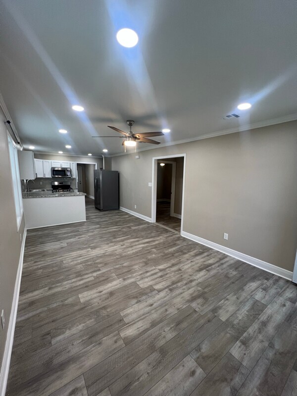 Building Photo - 302 N Bienville St