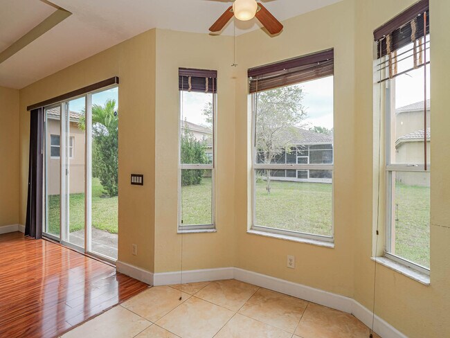 Building Photo - 5648 Spanish River Rd