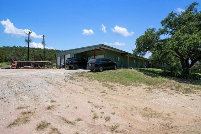 Building Photo - 21511 State Hwy 71
