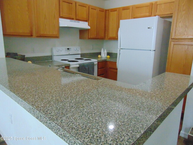 Building Photo - 3975 Almeida Court