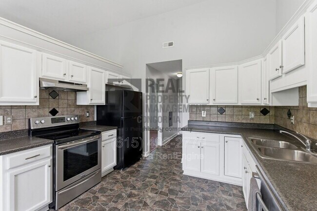 Building Photo - 1934 Mural Ln