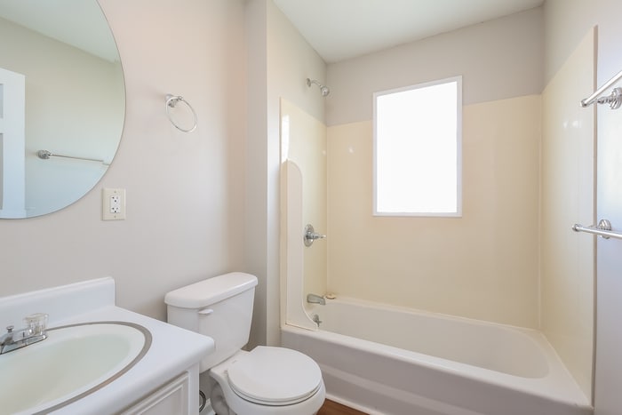 Building Photo - 303 Sherborne Dr