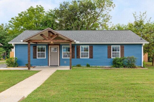 Building Photo - 2149 Rock City St