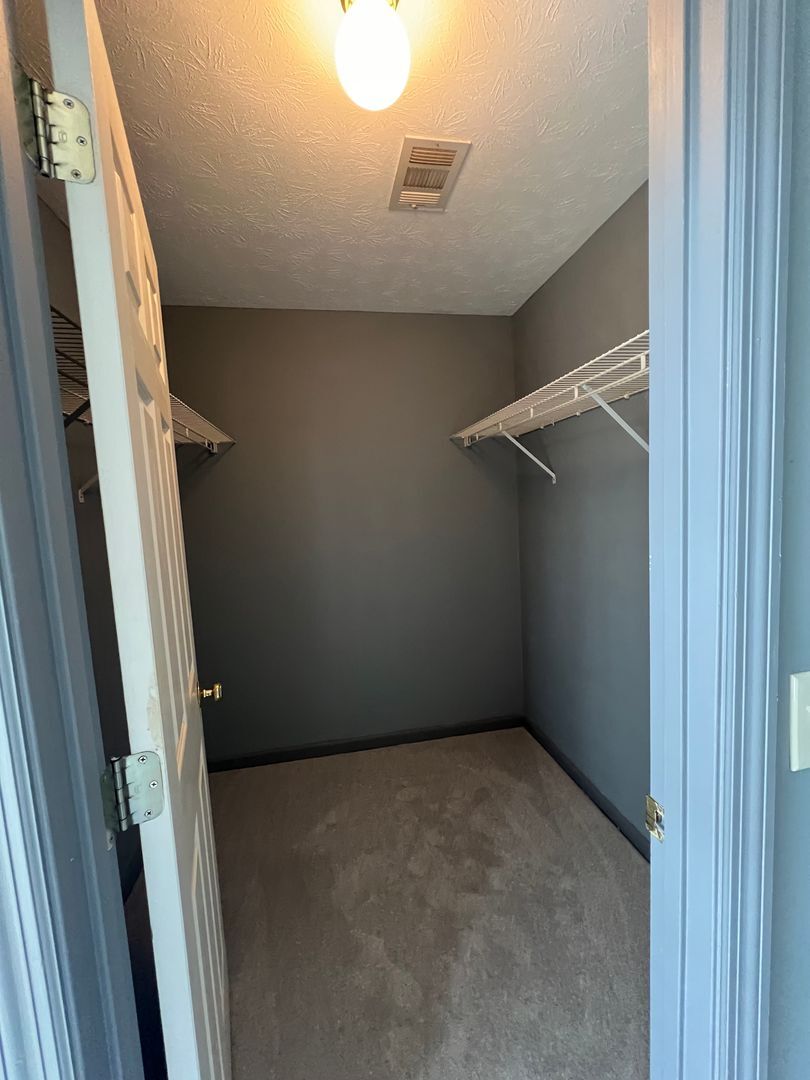 Building Photo - Single Family Home North Dean Area