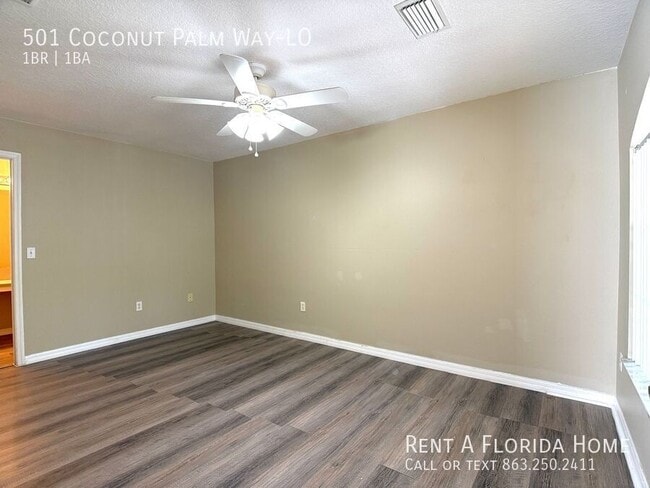Building Photo - 501 Coconut Palm Way
