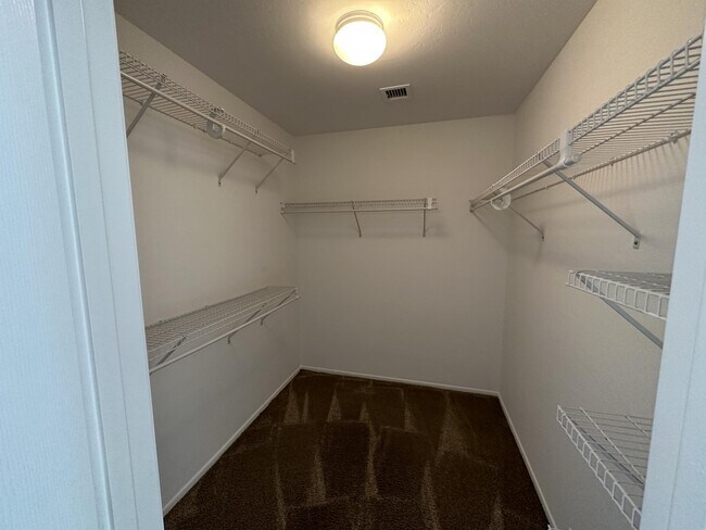 Building Photo - 2425 S 159th Ln