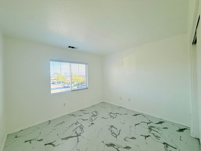 Building Photo - 2023 San Antonio Ct