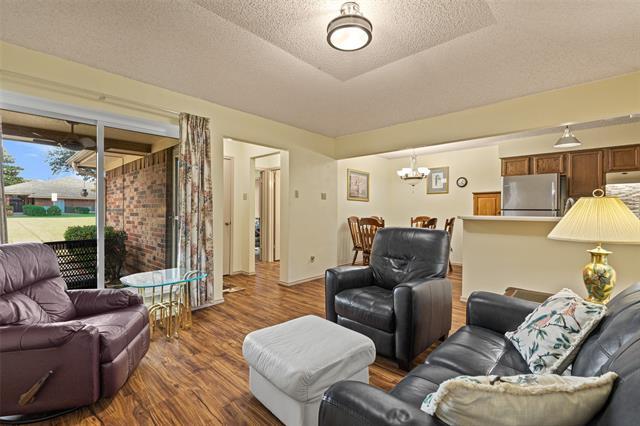 Building Photo - 8521 Holly St