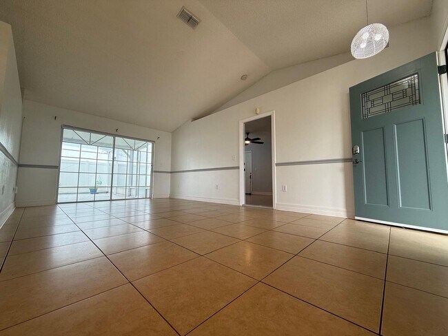 Building Photo - 2531 Sage Dr