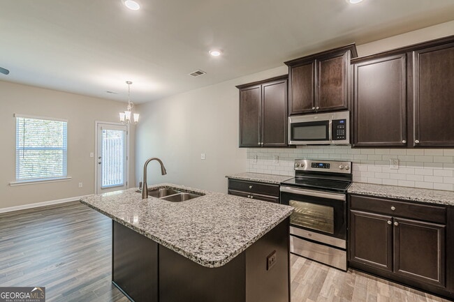 Building Photo - 4957 Elm Brook Dr