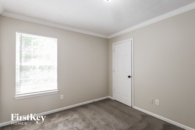 Building Photo - 10911 Jessie Cir