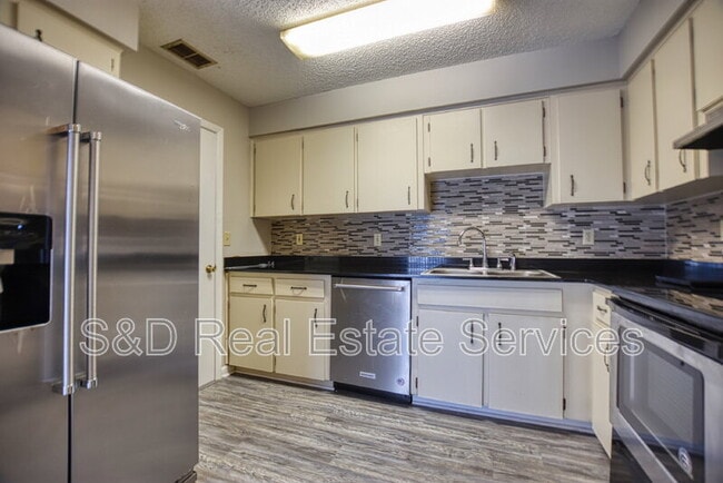 Building Photo - 237 Marble Ln