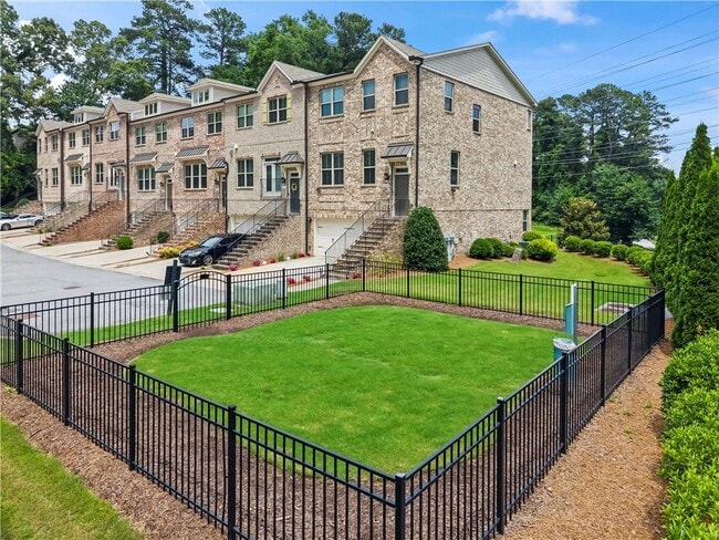 Building Photo - 3159 Rutter Dr