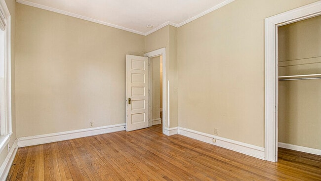 Building Photo - 441 Madison Ave SE