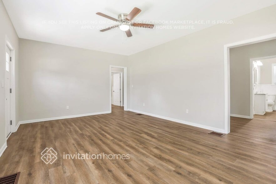 Building Photo - 60 Harmony Grove Rd