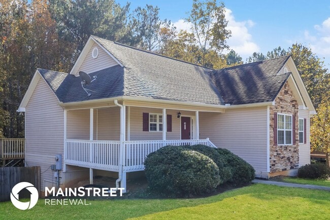 Building Photo - 13 Windrush Dr