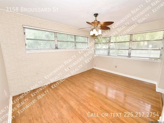 Building Photo - 3158 Broussard St