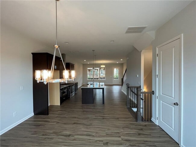 Building Photo - 6540 Cortland Walk