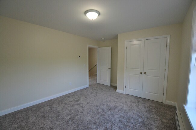 Bedroom 3 - 450 Brewer Lake Rd