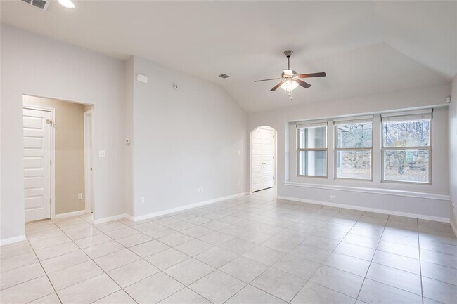 Building Photo - 615 Stampede Rd