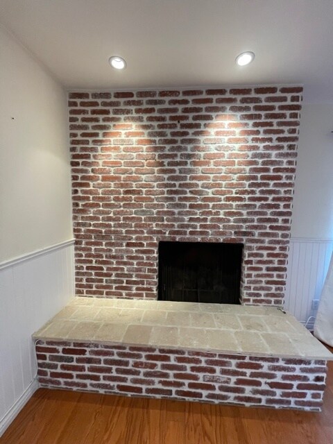 Building Photo - 451 S Barrington Ave