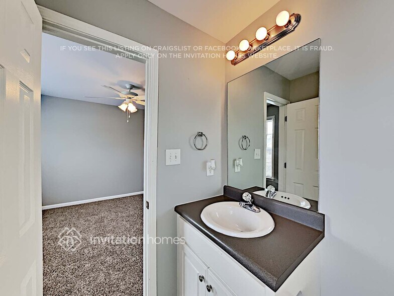 Building Photo - 306 Whitehall Ct
