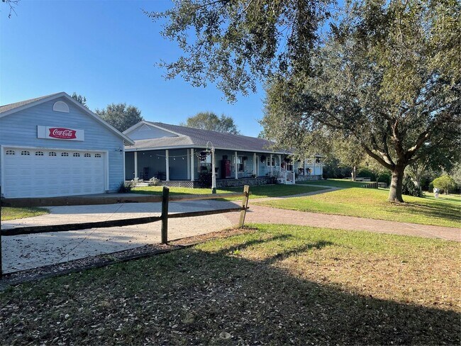 Building Photo - 20607 Sugarloaf Mountain Rd