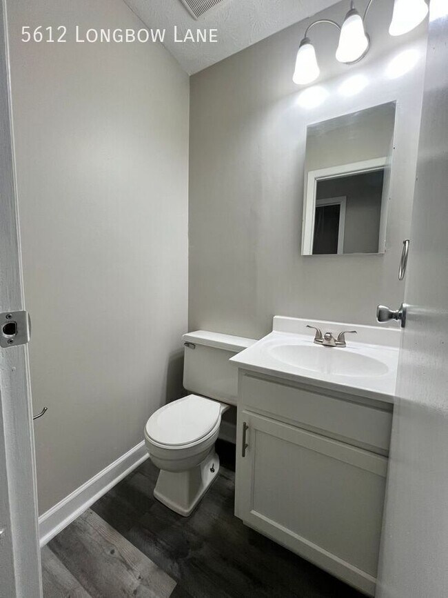 Building Photo - 5612 Longbow Ln