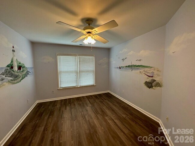 Building Photo - 9207 Sandpiper Dr