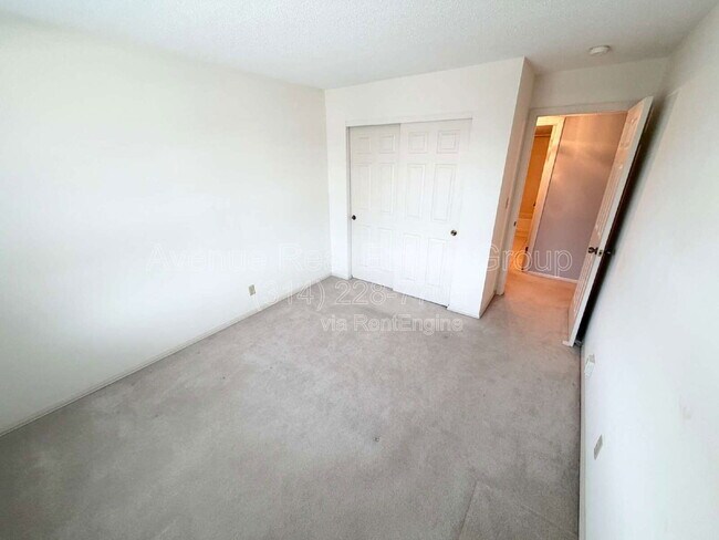 Building Photo - 312 Clayton Xing Dr