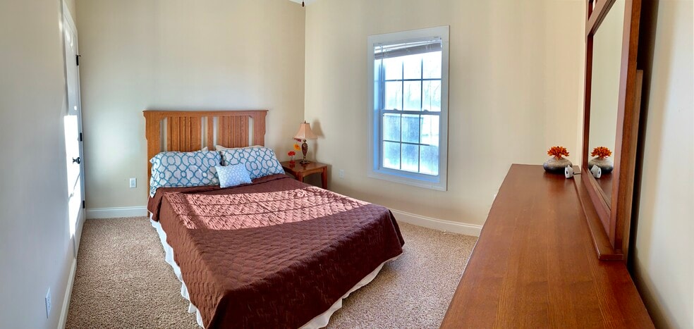 402WL 2BR 2Bath - 202 Treyson Ln