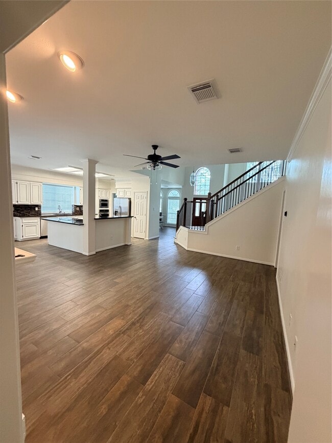 Building Photo - 2201 Summer Reef Dr