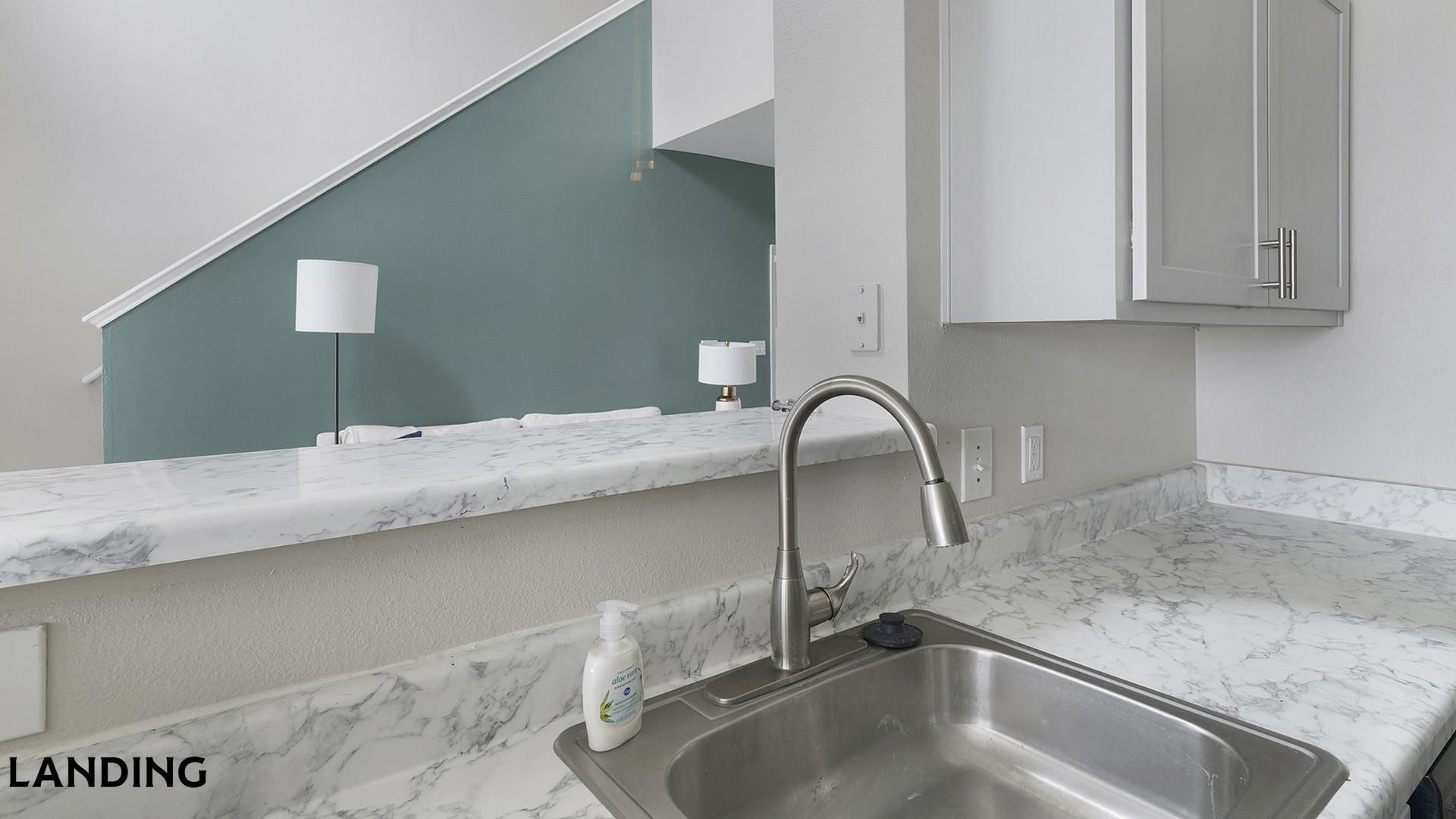 Building Photo - 2500 Woodland Park Dr