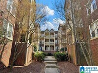 Building Photo - 2809 13th Ave S