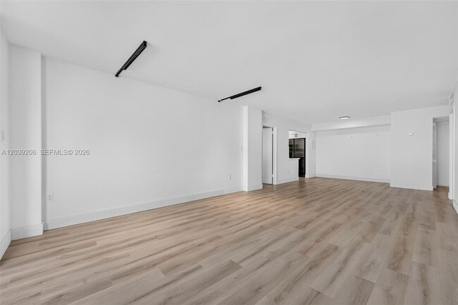 Building Photo - 13155 Ixora Ct