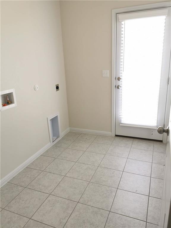 Building Photo - 10504 Alemoor Dr