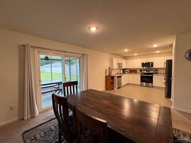 Building Photo - 4336 Jitterbug St