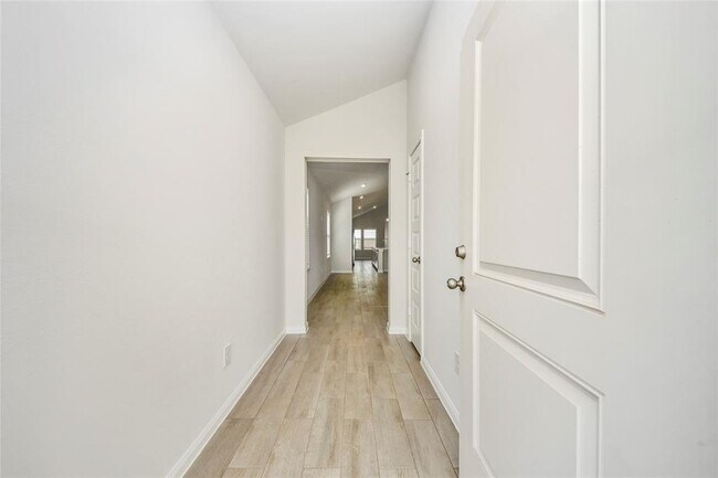 Building Photo - 21814 Ash Cypress Ct