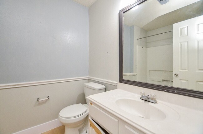 Building Photo - 16307 Scotch Hollow Ln