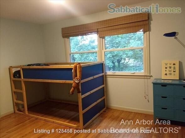 Building Photo - 3531 Windemere Dr