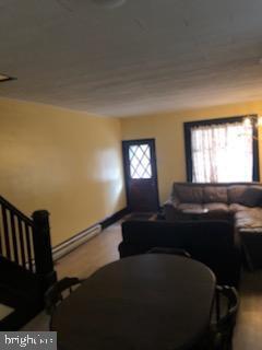 Building Photo - 13 S 8th St